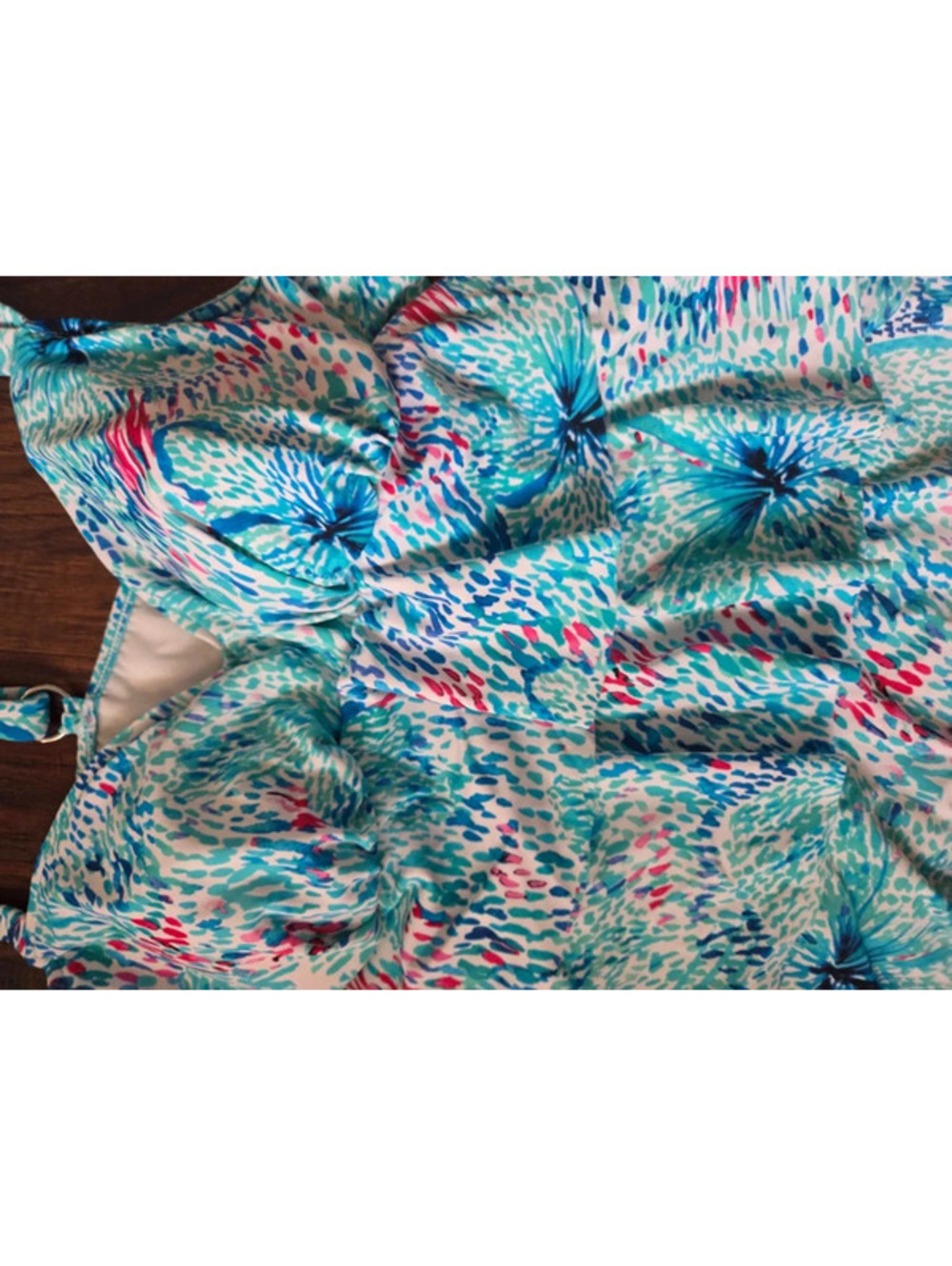 Swim top - Picture 3 of 4